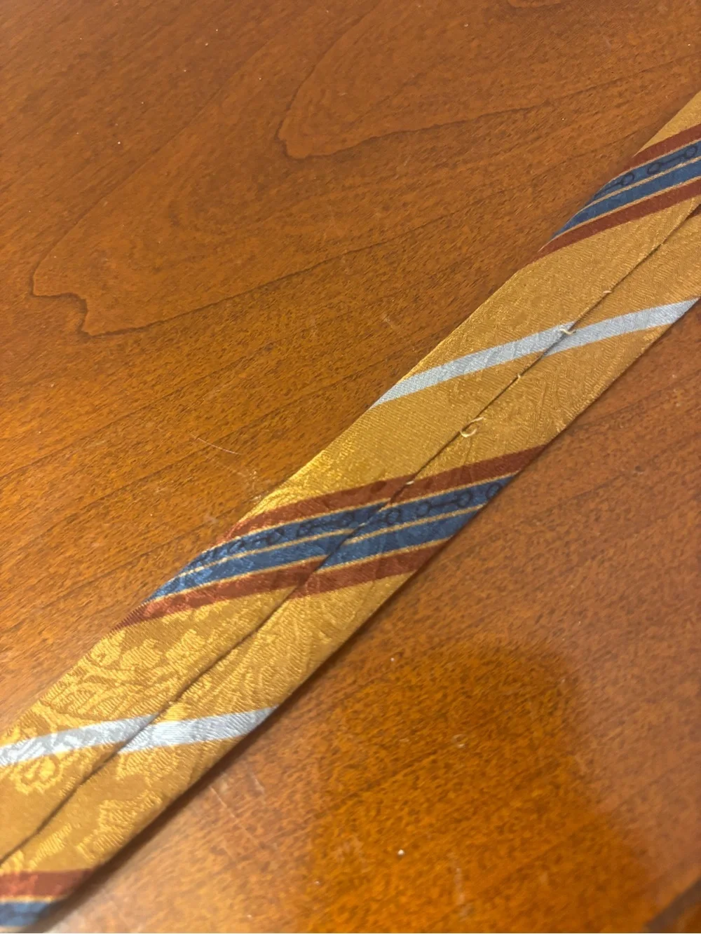Vintage Gucci Silk Tie Mustard Hold Blue Red Stripes Made in Italy